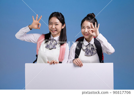 mz generation, asian girl students who operate ok hand with panels 90817706
