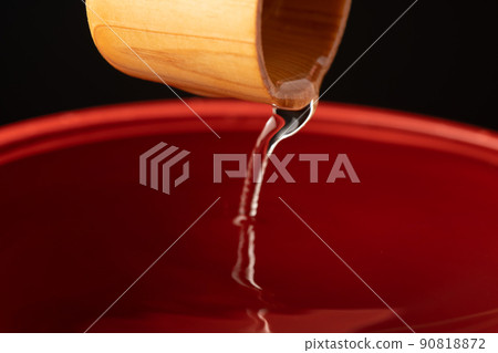 桶裝酒圖片 90818872