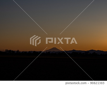 夕陽下的富士山 夕陽下的富士山 90821383