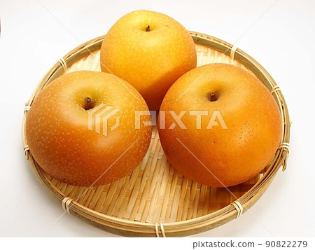 Pear on a colander 90822279