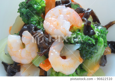 Broccoli salad 90822510