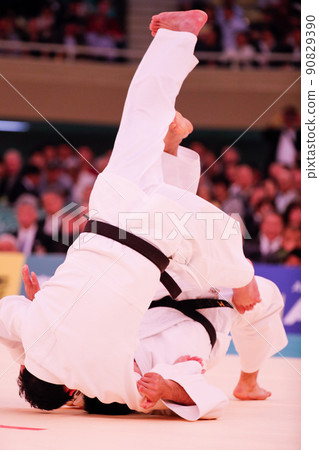 Judo tomoe nage 90829390
