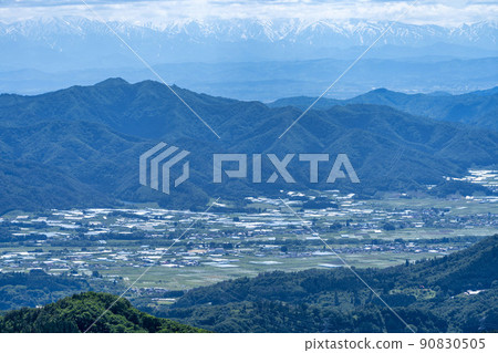 從山形縣山形市山形藏王看山形市 90830505
