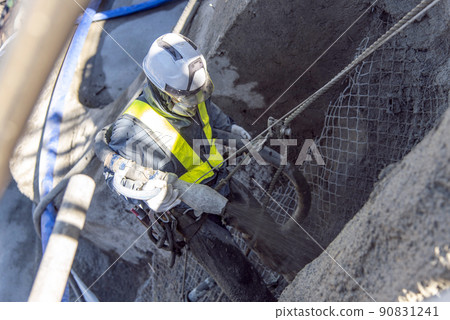 Slope protection work: Spraying method worker Slope protection work: Spraying method worker 90831241