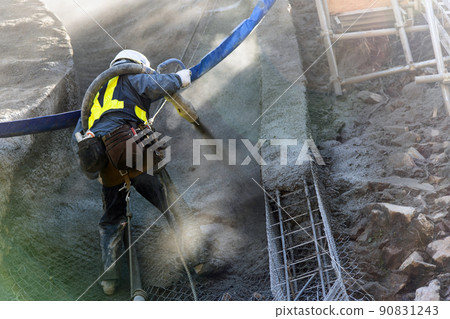 護坡工作：噴塗法工 90831243