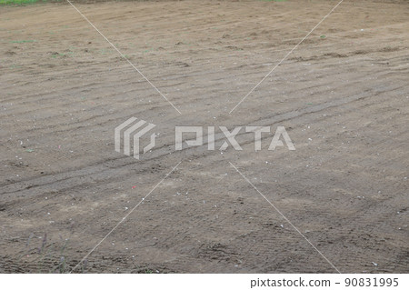 空地, 平地, 土地, 土壤, 土地, 地面, 戶外, 沙子, 田野, 住宅用地, 工地 空地, 平地, 土地, 土壤, 土地, 地面, 戶外, 沙子, 田野, 住宅用地, 工地 90831995