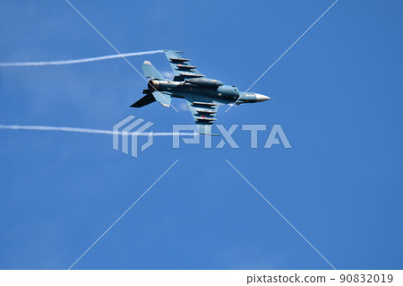 F-2戰鬥機機動飛行 90832019