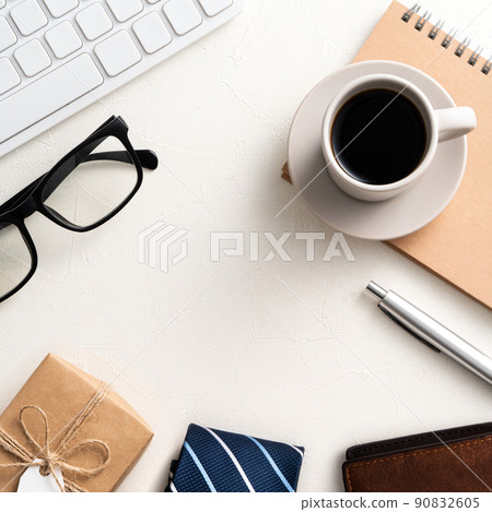 父親節 背景 頂視 辦公室 工作 禮物 Father's day 父の日 父親節 背景 頂視 辦公室 工作 禮物 Father's day 父の日 90832605