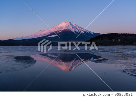 “山梨縣”紅富士,倒富士“山中湖” “山梨縣”紅富士,倒富士“山中湖” 90833081