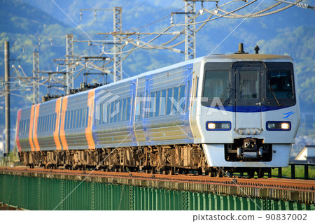 8000 series limited express "Shiokaze" "Ishizuchi" (JR Shikoku) 8000 series limited express "Shiokaze" "Ishizuchi" (JR Shikoku) 90837002