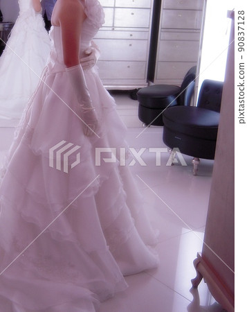 婚紗禮服 90837128