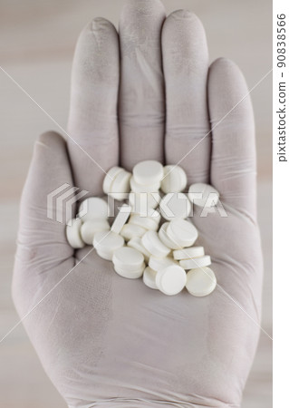abuse of medical drugs - the risk of overdose and death abuse of medical drugs - the risk of overdose and death 90838566