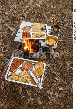 Military combat ration set Military combat ration set 90839136