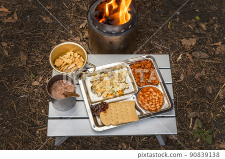 Military combat ration set 90839138