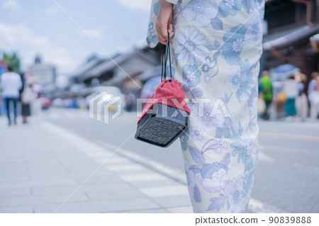 A young woman wearing a yukata and wearing a town bra without a face A young woman wearing a yukata and wearing a town bra without a face 90839888