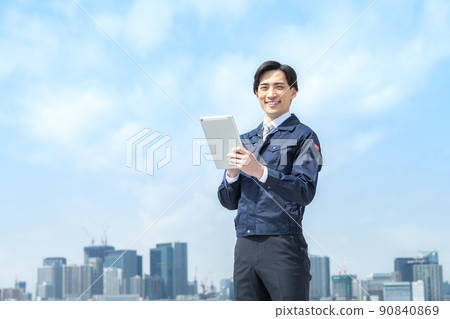 Workwear businessman operating a doublet 90840869