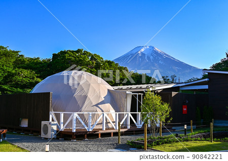 眺望富士山的豪華露營 眺望富士山的豪華露營 90842221