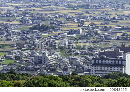 香川縣金刀比羅觀景台琴平町的金比羅山景觀 香川縣金刀比羅觀景台琴平町的金比羅山景觀 90848955