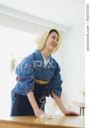 Cleaning of small patterns with a lattice pattern Cleaning of small patterns with a lattice pattern 90850365
