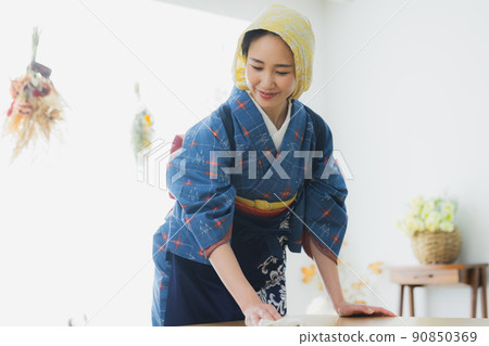 Cleaning of small patterns with a lattice pattern 90850369