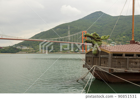 Hallyeohaesang National Park, Namhae Bridge 90851531