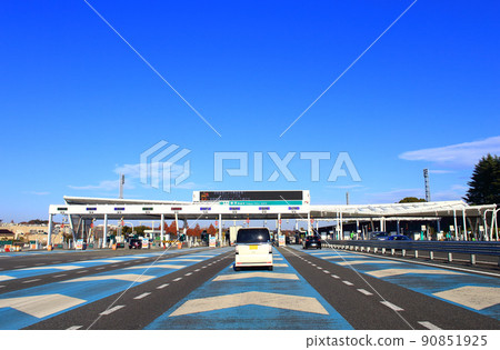 Tomei Expressway Tokyo Toll Gate 90851925