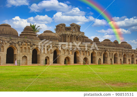 德坎的寶藏,亨比古遺址 德坎的寶藏,亨比古遺址 90853531