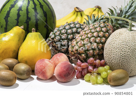 夏季時令水果的集合 夏季時令水果的集合 90854801