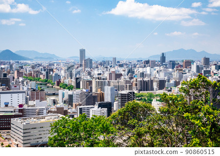 It is a bird's-eye view of the city of Hiroshima from the summit of Mt. Futabasan on the north side of Hiroshima Station. From around Hiroshima Station, you can see the direction of Ujina and Yoshishima. Hiroshima It is a bird's-eye view of the city of Hiroshima from the summit of Mt. Futabasan on the north side of Hiroshima Station. From around Hiroshima Station, you can see the direction of Ujina and Yoshishima. Hiroshima 90860515