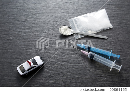 Drug illegality and arrest 90861165