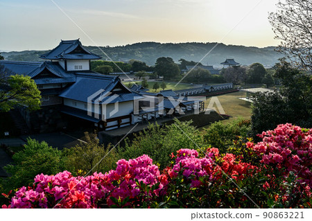 Kanazawa Castle Park where azaleas are in full bloom Kanazawa Castle Park where azaleas are in full bloom 90863221