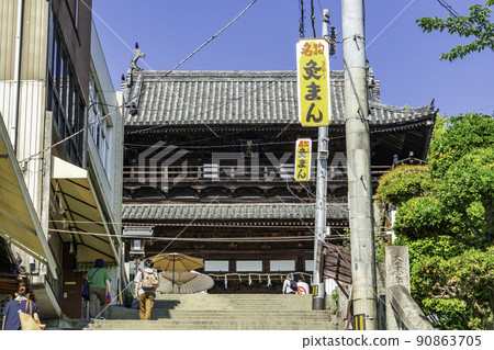 香川縣琴平町金比羅山大門 90863705