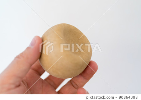 There is little air in the soft tennis ball There is little air in the soft tennis ball 90864398