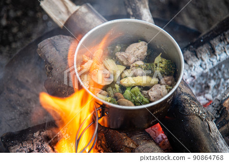 用篝火做一個ajillo 用篝火做一個ajillo 90864768