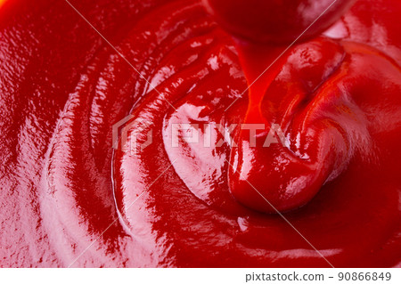 Ketchup close-up 90866849