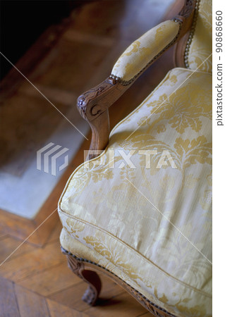 Detail of an French mansion interior 90868660