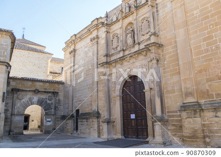 Collegiate Church of Santa Maria de los Reales Alcazares, Ubeda, Jaen Province, Andalusia, Spain Collegiate Church of Santa Maria de los Reales Alcazares, Ubeda, Jaen Province, Andalusia, Spain 90870309