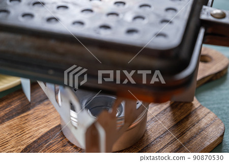 酒精爐和熱沙機 酒精爐和熱沙機 90870530