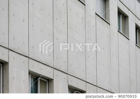 Image of exposed concrete on the outer wall 90870910