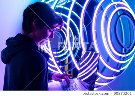 man inside virtual metaverse 90873201