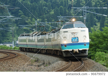 北陸本線Tsubata-Kurikara JR East 485系列T13編隊(新潟)北越 90879972