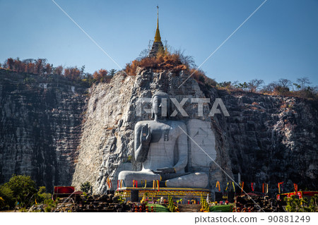 Luang Pho U Thong or Phra Phuttha Pusaya Khiri Sri Suvarnabhumi, Bhutsaya Khiri Suvarnabhumi, also 90881249