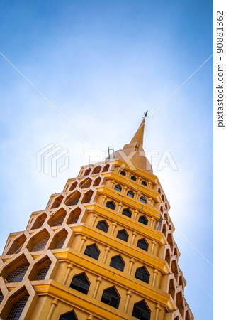 Wat Tha It temple in Nonthaburi, Thailand 90881362