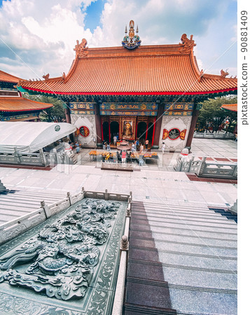 Wat Boromracha Kanchanapisek Anusorn or Wat Leng Noei Yi 2 chinese complex in Bang Bua Thong Wat Boromracha Kanchanapisek Anusorn or Wat Leng Noei Yi 2 chinese complex in Bang Bua Thong 90881409