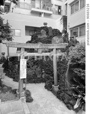 Tokyo Irifune / Teppozu Inari Shrine's Teppozu Fuji Tokyo Irifune / Teppozu Inari Shrine's Teppozu Fuji 90883216