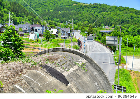 View of Aokura district, Sakae Village, Nagano Prefecture from near the Aokura Tunnel (Sakae Village, Nagano Prefecture) [2022.5] 90884649
