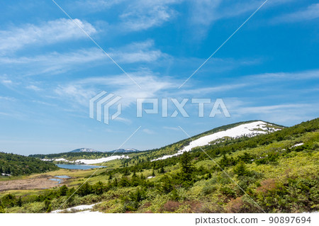 Mt. Issaikyo, Mt. Bandai, remaining snow 90897694