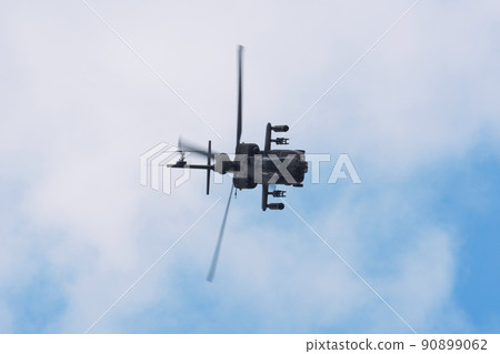 British Army WAH-64 Apache sharp turn 90899062