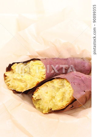 Roasted sweet potato, Beni Yuka, Beni Yuka, Beni Haruka, when divided into two, sweet Roasted sweet potato, Beni Yuka, Beni Yuka, Beni Haruka, when divided into two, sweet 90899355