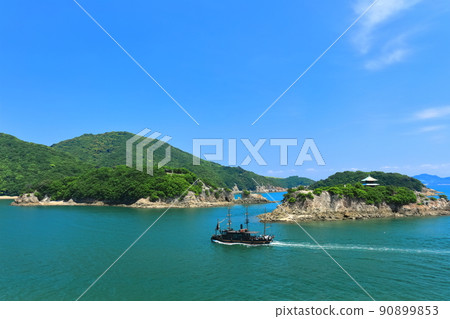 [Hiroshima Prefecture] Fine weather Heisei Iroha Maru and Benten Island (Tomonoura) 90899853